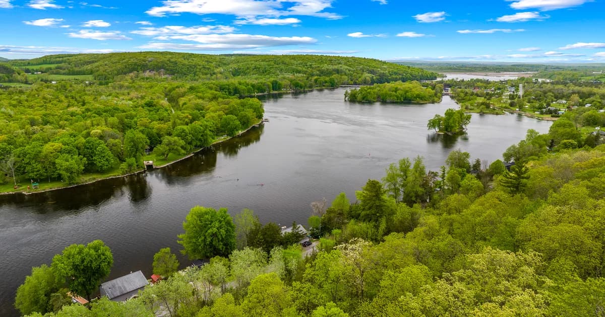 Quinte West Neighbourhood Guide: Where to Live Near CFB Trenton